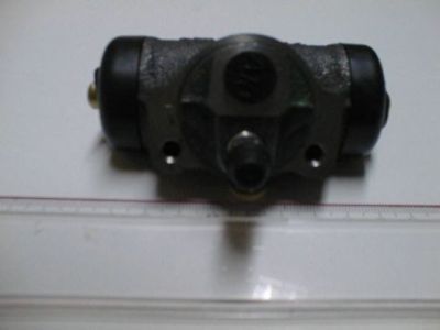 AISIN Rattapidurisilinder AD-002L