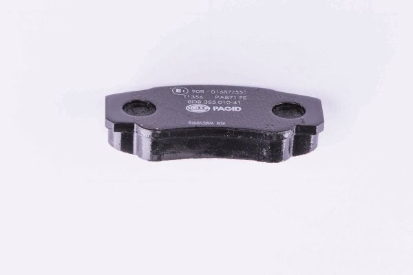 HELLA Комплект тормозных колодок, дисковый тормоз 8DB 355 010-411