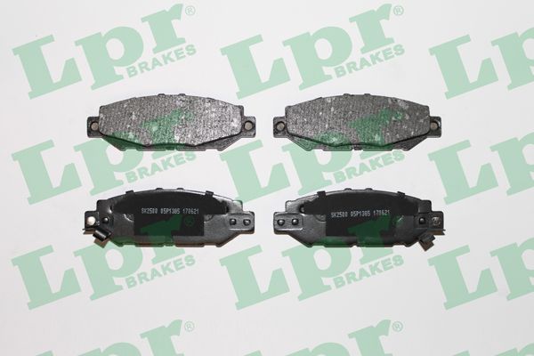 LPR Комплект тормозных колодок, дисковый тормоз 05P1385