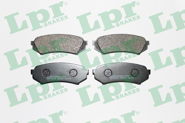LPR Комплект тормозных колодок, дисковый тормоз 05P835