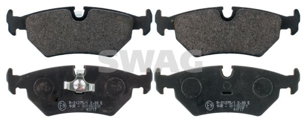 SWAG Комплект тормозных колодок, дисковый тормоз 99 11 6081