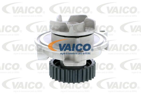 VAICO Водяной насос V10-50028