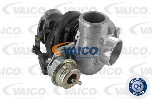 VAICO Kompressor,ülelaadimine V30-8215