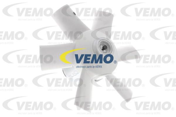 VEMO Вентилятор, охлаждение двигателя V15-01-1825