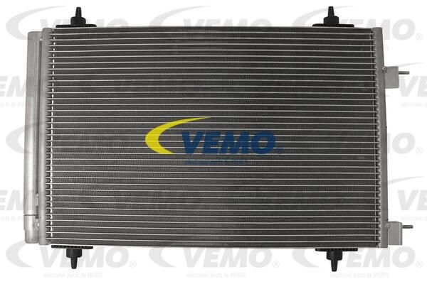 VEMO Конденсатор, кондиционер V22-62-0010